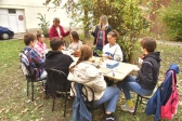Studenții UPT au învățat, la un picnic, în curte la Electro, cum să combată risipa alimentară