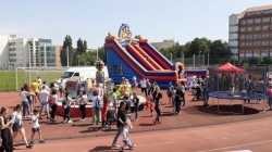 Mii de copii și părinți, jocuri, ateliere diverse și multă distracție la prima ediție a Poli Kids Fest